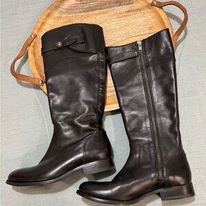 Frye Black Leather Heeled Boots 6 Zip